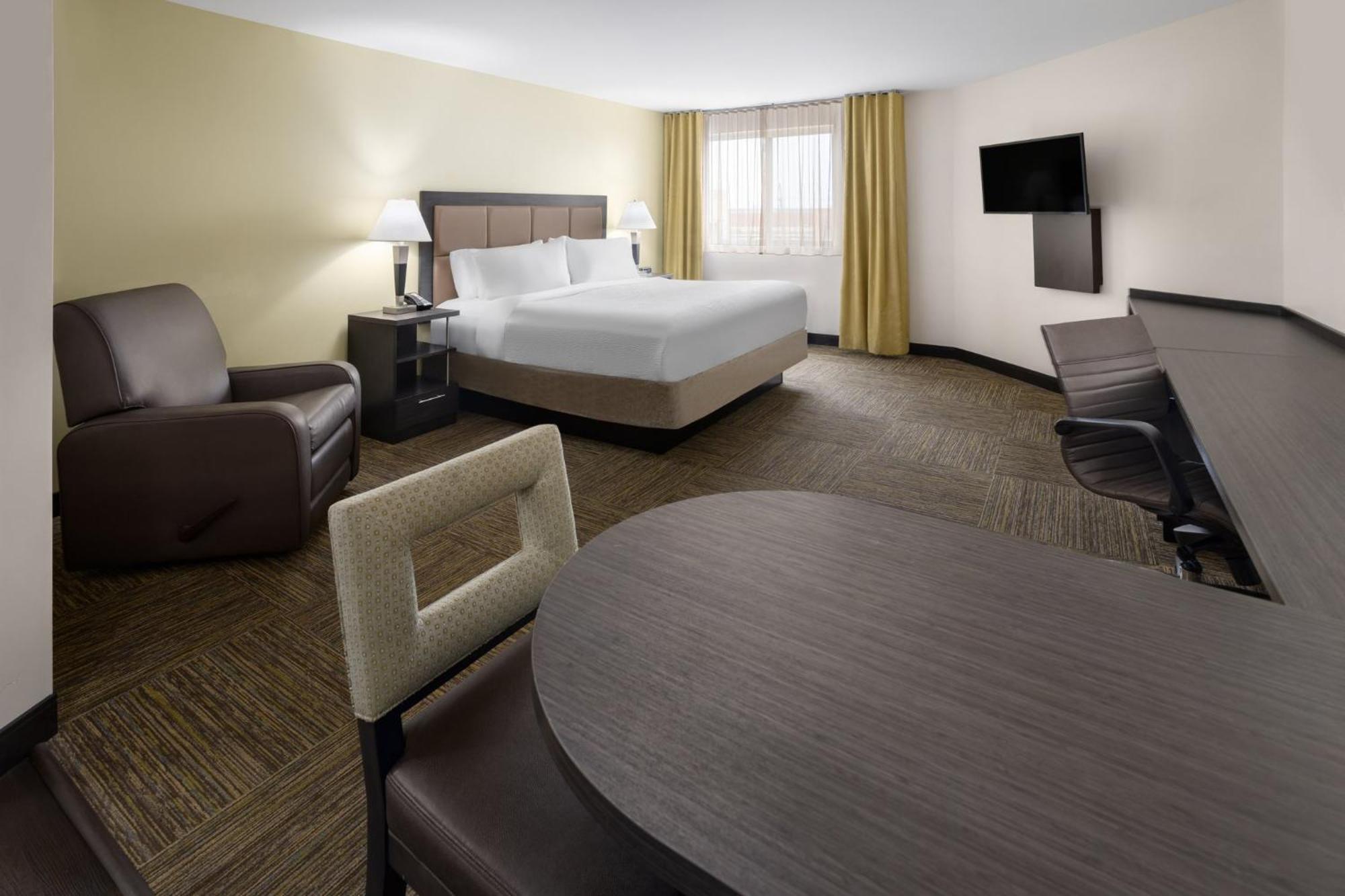 Candlewood Suites Philadelphia - Airport Area By Ihg Честер Экстерьер фото